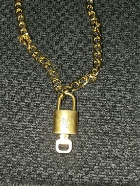 Louis Vuitton Gold-tone Padlock Pendant Chain Necklace
